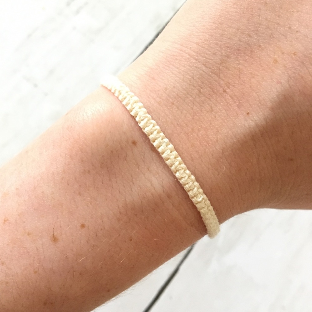$4 bundled • pearl woven bracelet